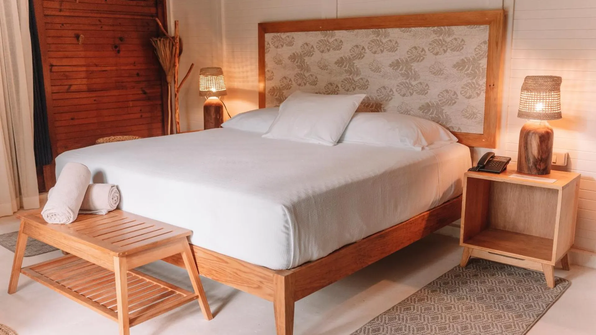 Petit Lafitte Beach Front Hotel & Bungalows Playa del Carmen