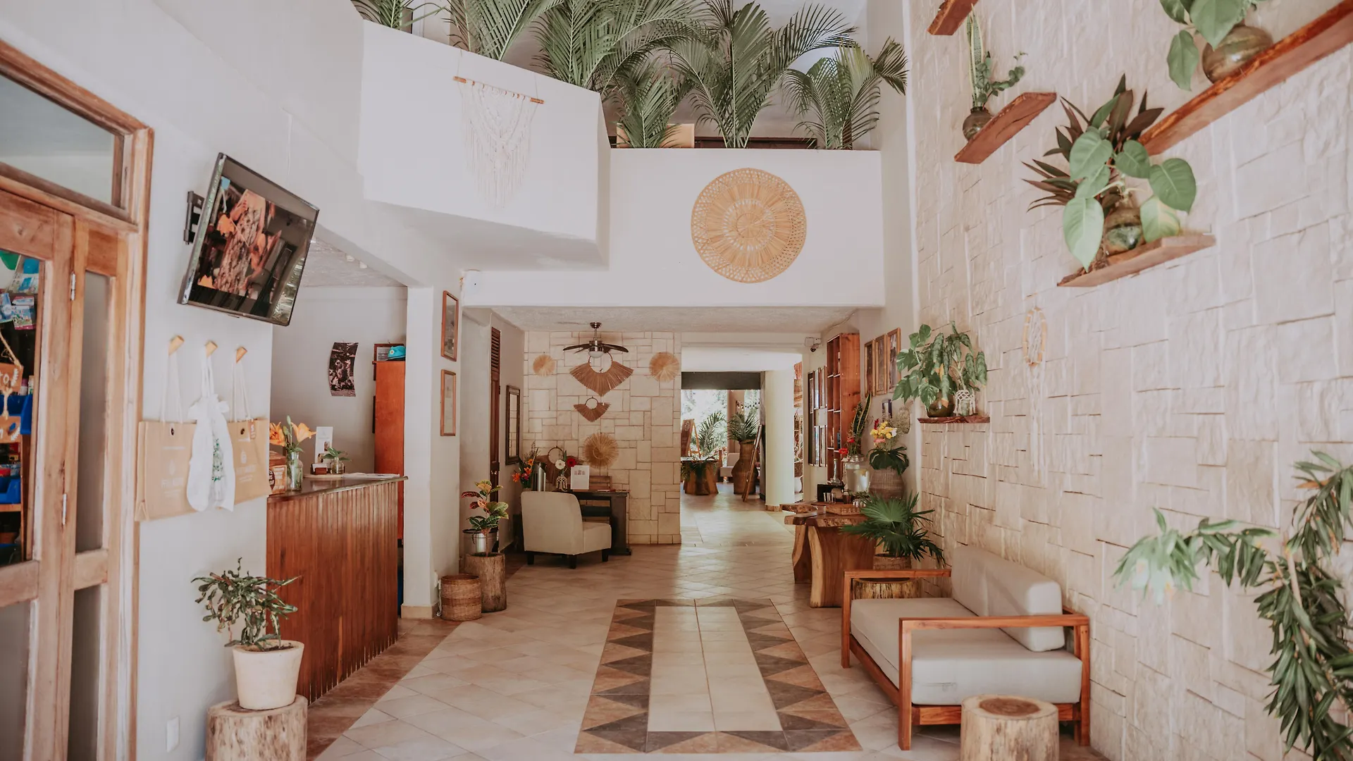Petit Lafitte Beach Front Hotel & Bungalows Playa del Carmen