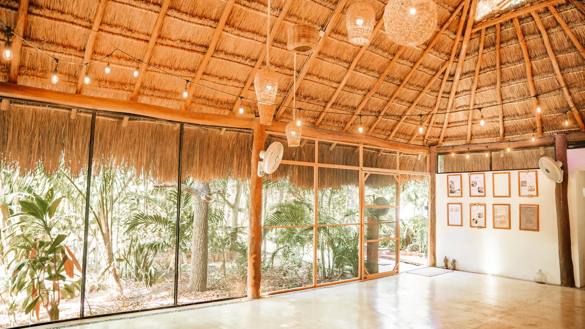 ****  Petit Lafitte Beach Front Hotel & Bungalows Playa del Carmen Meksyk